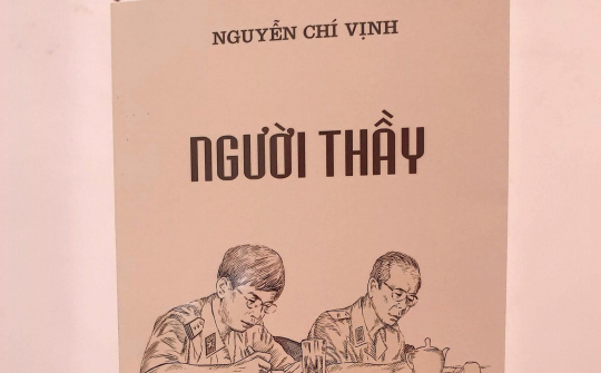 Sách “Người Thầy” phác họa một tấm gương kiệt xuất của ngành Tình báo