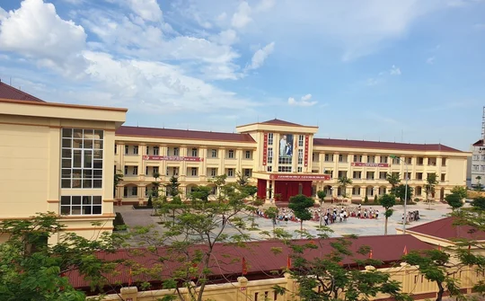 Sôi nổi phong trào thi đua Dạy tốt – Học tốt ở thành phố Nam Định