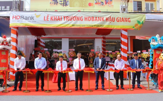 HDBank phủ sóng khắp 61/63 tỉnh, thành trên cả nước, phục vụ thêm hàng triệu khách hàng