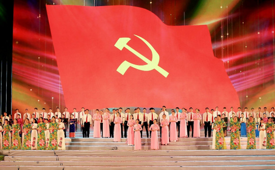 Phát huy vai trò của văn học, nghệ thuật trong công tác tư tưởng của Đảng hiện nay