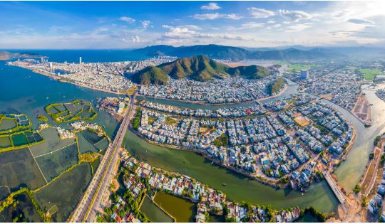 Bình Định xác định 5 trụ cột, 3 đột phá hướng tới nhóm dẫn đầu khu vực miền Trung