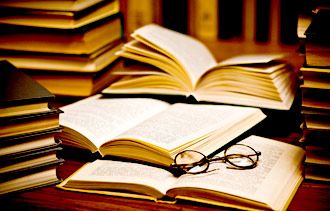 Nghiên cứu, tổng hợp, công bố các tác phẩm văn học vì sự nghiệp cách mạng của Đảng