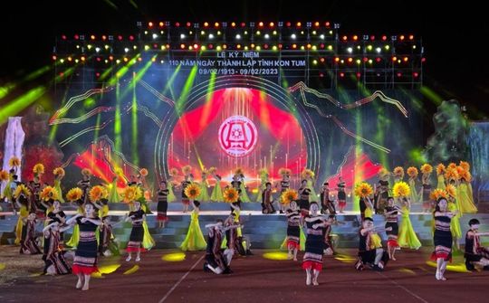 Chương trình Nghệ thuật đặc sắc chào mừng 110 năm ngày thành lập tỉnh Kon Tum