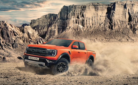 Ford Ranger Raptor thế hệ mới kết hợp khả năng vận hành off-road vượt trội