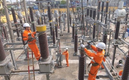 Điện lực Nam Định: Sửa chữa, bảo dưỡng, khắc phục lưới điện 110kV sẵn sàng đảm bảo cấp điện mùa nắng nóng 2023