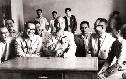 Trọng trí thức là thuộc tính của Đảng ta mà Chủ tịch Hồ Chí Minh là hiện thân