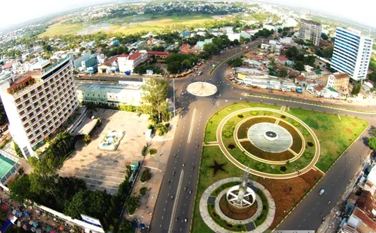 Phát triển nguồn nhân lực khoa học, công nghệ và đổi mới sáng tạo ở các tỉnh miền Trung và Tây Nguyên hiện nay
