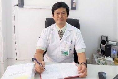 Bác sĩ  Nguyễn Xuân Khánh: Chữ tâm cùng với chữ tình