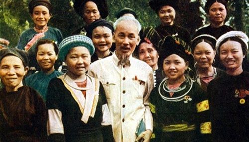 Tư tưởng Hồ Chí Minh về giải phóng phụ nữ
