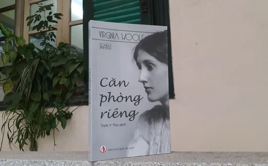 Căn phòng riêng: Cuốn sách đặt nền móng cho trường phái phê bình nữ quyền trong văn học