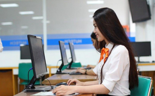 Thúc đẩy và phát huy vai trò của phụ nữ trong thời đại công nghệ số