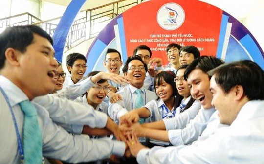 Bồi dưỡng cán bộ trẻ theo phong cách Hồ Chí Minh