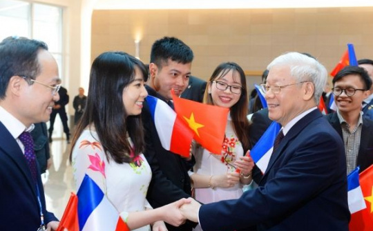 Phát huy nguồn lực trí thức người Việt Nam ở nước ngoài