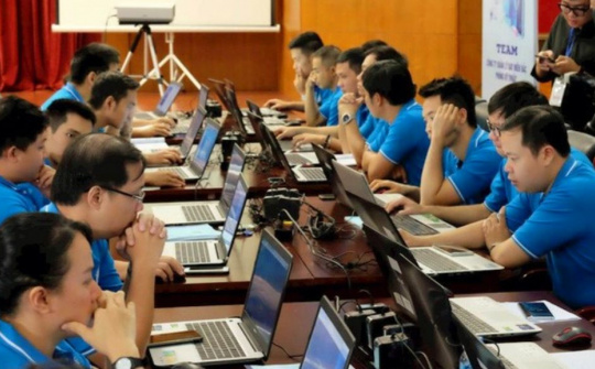 Hoàn thiện chính sách thu hút, trọng dụng và đãi ngộ nhân tài trong khu vực công ở Việt Nam hiện nay