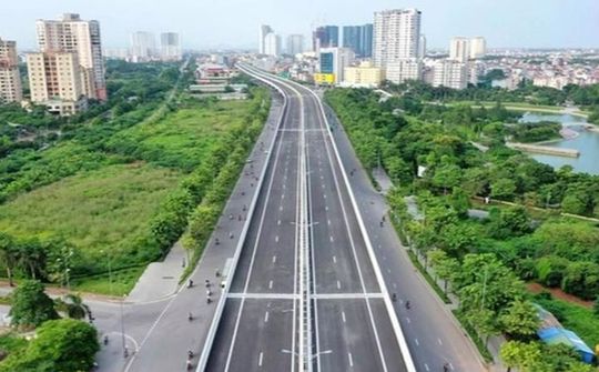 Tập trung gỡ vướng về đất đai, vật liệu xây dựng để triển khai các dự án đường bộ cao tốc và bất động sản