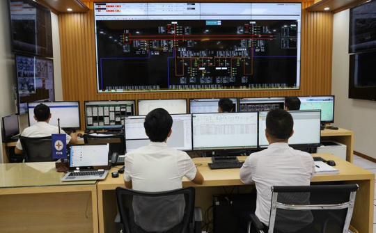 PC Hưng Yên: Khai thác hiệu quả các thông số, dữ liệu qua Trung tâm điều khiển xa