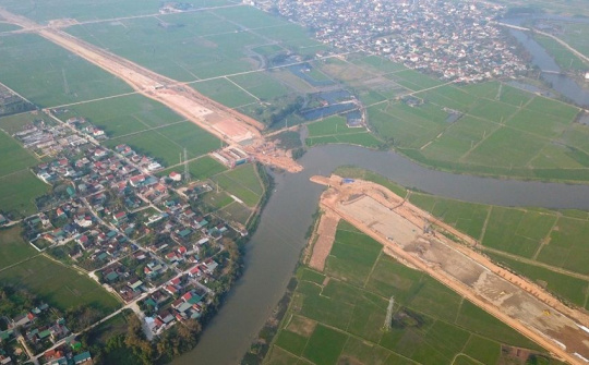 Nhìn lại loạt điểm nghẽn “kéo lùi” tiến độ cao tốc Diễn Châu – Bãi Vọt