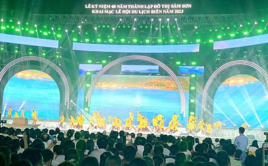 Thanh Hoá: Tưng bừng khai mạc Lễ hội du lịch biển Sầm Sơn năm 2023