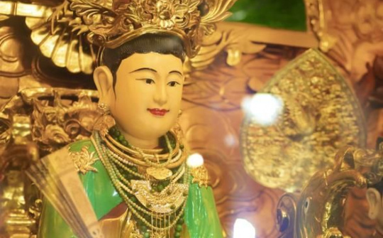 Lễ tri ân cha mẹ theo gương hiếu hạnh của đức Thánh Mẫu thần chủ trong tín ngưỡng thờ Mẫu