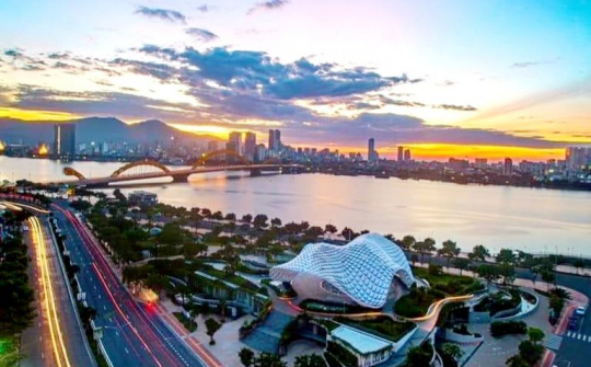 Xây dựng và bảo vệ Tổ Quốc: Mối quan hệ giữa ổn định và phát triển