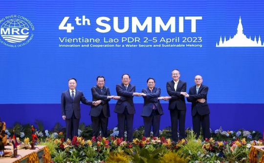 Khẳng định vị thế và trách nhiệm của Việt Nam trước những vấn đề của khu vực