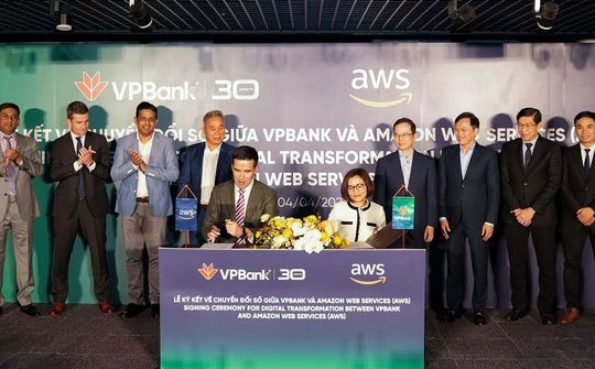 VPBank chính thức ký kết hợp tác chiến lược với Amazon Web Services