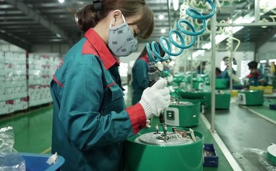 Hoàn thiện chính sách, pháp luật về hỗ trợ pháp lý cho doanh nghiệp