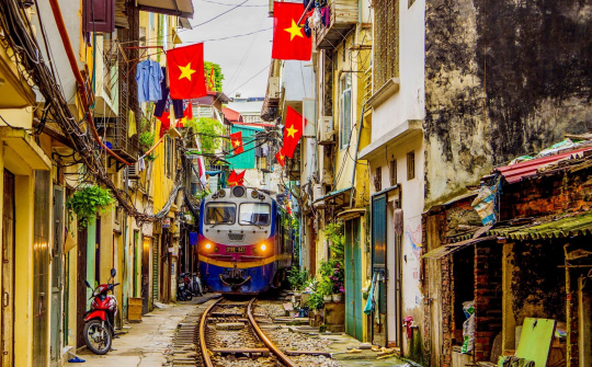 Nghiên cứu, điều chỉnh quy định về niên hạn sử dụng phương tiện giao thông đường sắt