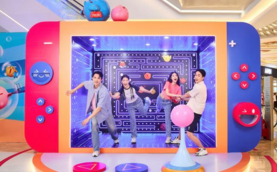 Cùng Vincom “Sạc cảm hứng” đón Hè với loạt trải nghiệm tương tác độc đáo