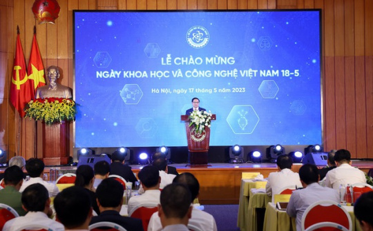 Thủ tướng: Lấy khoa học công nghệ và đổi mới sáng tạo làm một động lực tăng trưởng chủ yếu