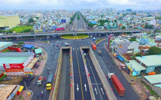 Tháo gỡ khó khăn, vướng mắc, đẩy mạnh giải ngân vốn đầu tư công năm 2023
