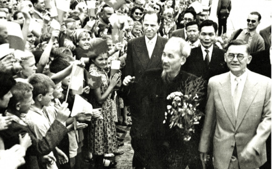 Tư tưởng Hồ Chí Minh về hội nhập quốc tế: Những giá trị bền vững soi sáng sự nghiệp cách mạng Việt Nam