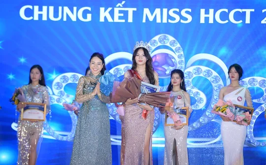 Tân Hoa khôi 2023 Trường Cao đẳng Thương mại và Du lịch Hà Nội