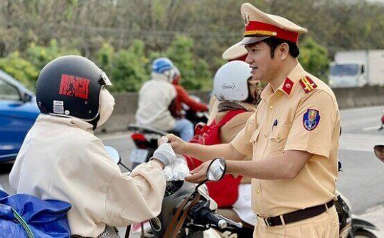 An toàn giao thông là một trong những động lực quan trọng phát triển KTXH