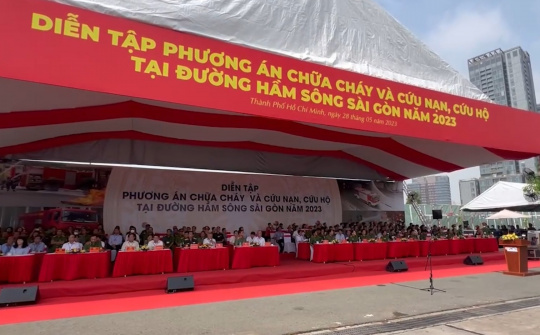 Diễn tập CC&CNCH tại đường hầm sông Sài Gòn 2023