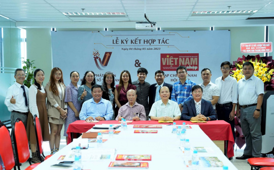 Tạp chí Việt Nam Hội nhập với tinh thần hợp tác cùng phát triển