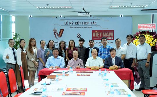Tạp chí Việt Nam Hội nhập với tinh thần hợp tác cùng phát triển