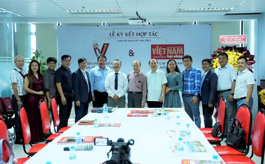 Tạp chí Việt Nam Hội nhập hợp tác cùng phát triển