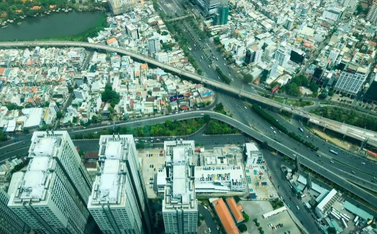 Kinh tế Việt Nam hiện nay - Vấn đề và giải pháp