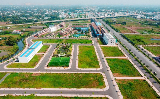 UBND tỉnh ủy quyền cho UBND huyện quyết định giá đất cụ thể