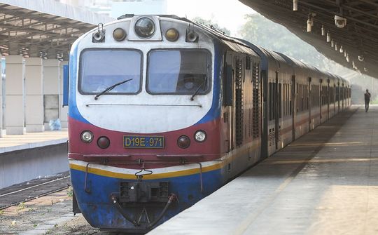 Đường sắt vận chuyển 2,4 triệu hành khách, tăng 98,1% so với cùng kỳ