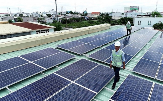 Bộ Công Thương trình báo cáo về việc thúc đẩy phát triển điện mặt trời mái nhà