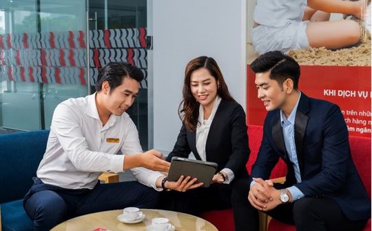 Techcombank được vinh danh xuất sắc nhất Việt Nam và châu Á Thái Bình Dương ở 2 hạng mục