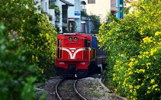 Phong trào “Đường tàu - đường hoa” được hưởng ứng tại nhiều địa phương