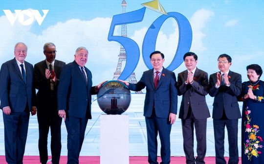 Quan hệ Việt - Pháp sau 50 năm nhìn lại
