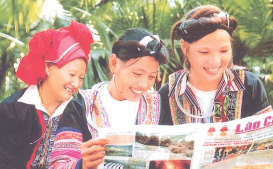 Đặt hàng cấp một số ấn phẩm báo, tạp chí cho vùng đồng bào dân tộc thiểu số và miền núi