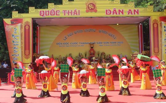 Đặc sắc lễ hội bánh chưng – bánh giầy thành phố Sầm Sơn năm 2023