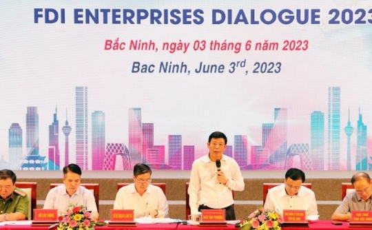 Tỉnh Bắc Ninh đối thoại với hơn 300 doanh nghiệp FDI