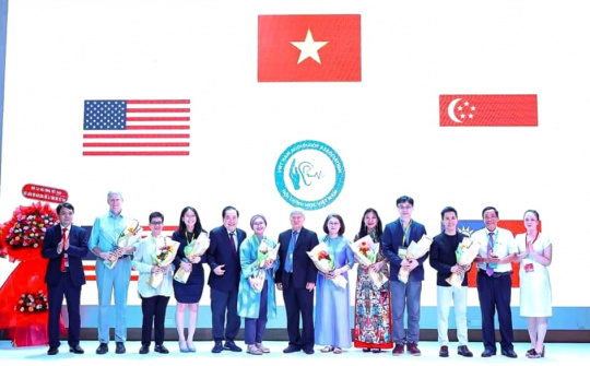 Hơn 500 đại biểu trong và ngoài nước tham dự Hội nghị Tai - Thính học toàn quốc  lần thứ II năm 2023