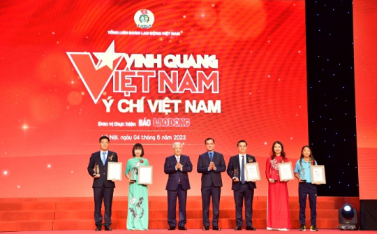 Vietcombank được vinh danh tại Chương trình Vinh quang Việt Nam lần thứ 18